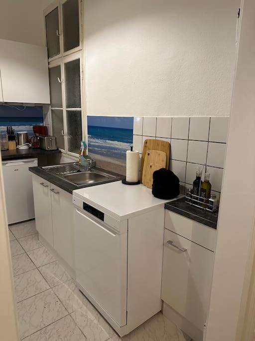 Klimatisierter Wiener Altbauflair Im Zentrum Wiens Екстериор снимка